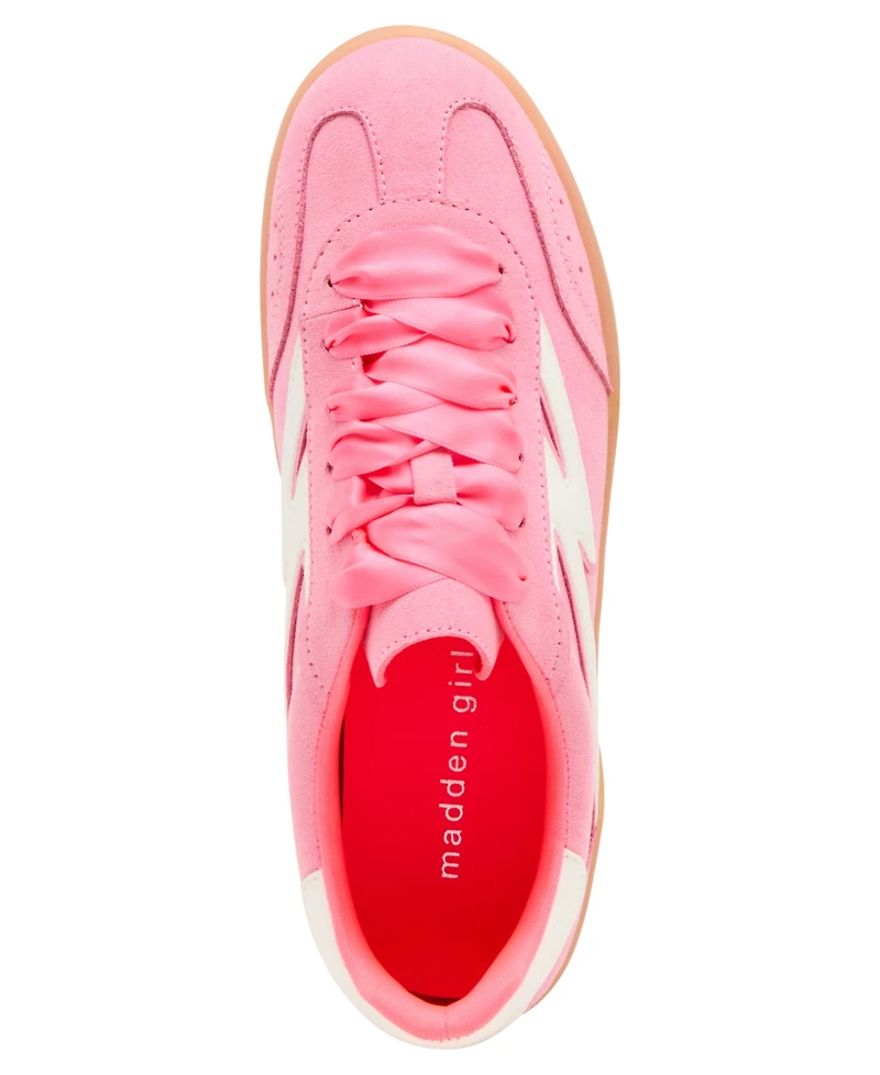 Madden Girl Giia Lace-Up Low-Top Sneakers