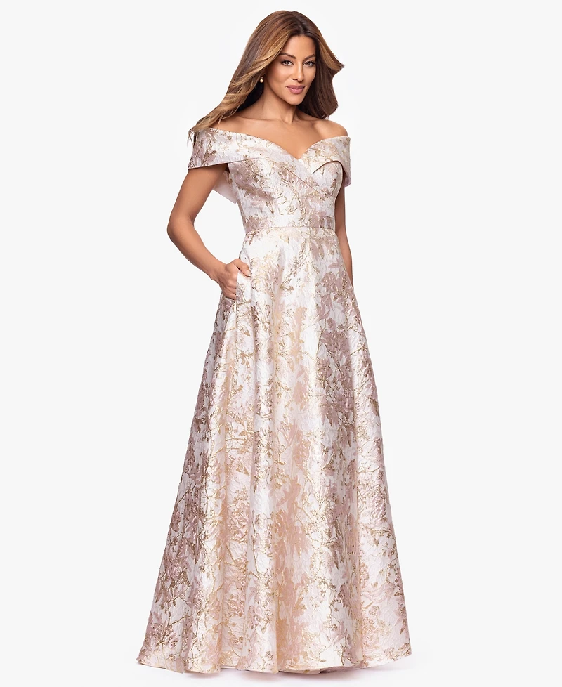 Xscape Women's Sweetheart-Neck Metallic-Jacquard Ball Gown