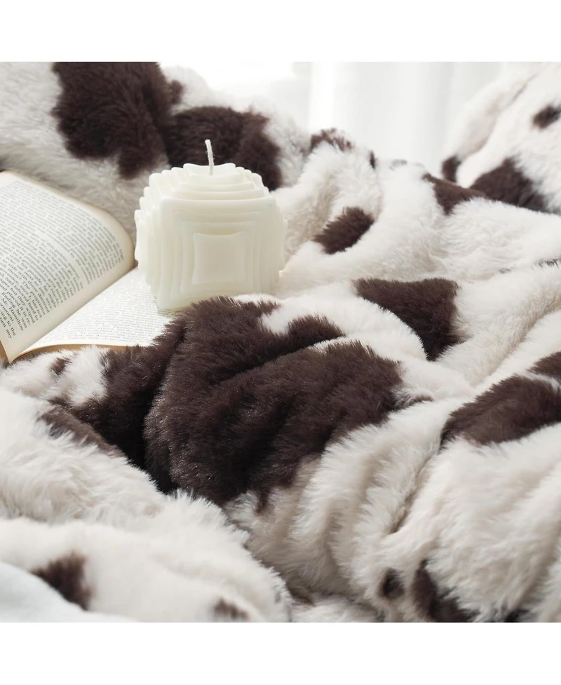 Coma Inducer Cow Crush - Oversized Comforter Set - Brown and White.