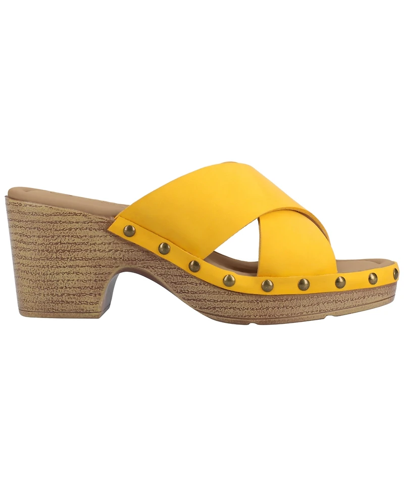 Journee Collection Women's Silvana Casual Wedge Sandals