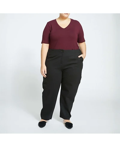 Universal Standard Plus Lily Liquid Jersey V-Neck Stovepipe Tee