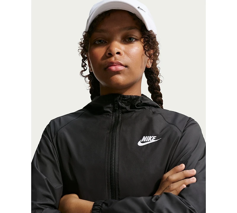 Nike Boys' and Girls' 7-20 Sportswear Wind Runner Hooded Repel Jacket