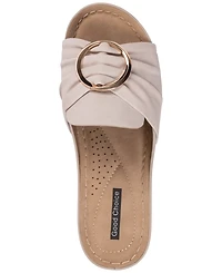 Gc Shoes Women's Isola Floral Rosette Wedge Sandals