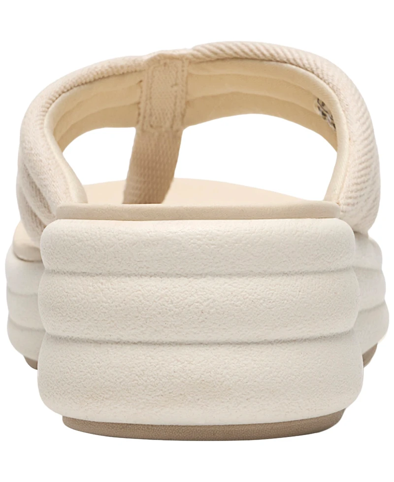 Clarks Women's Cloudsteppers Drift Carmen Slip-On Sandals