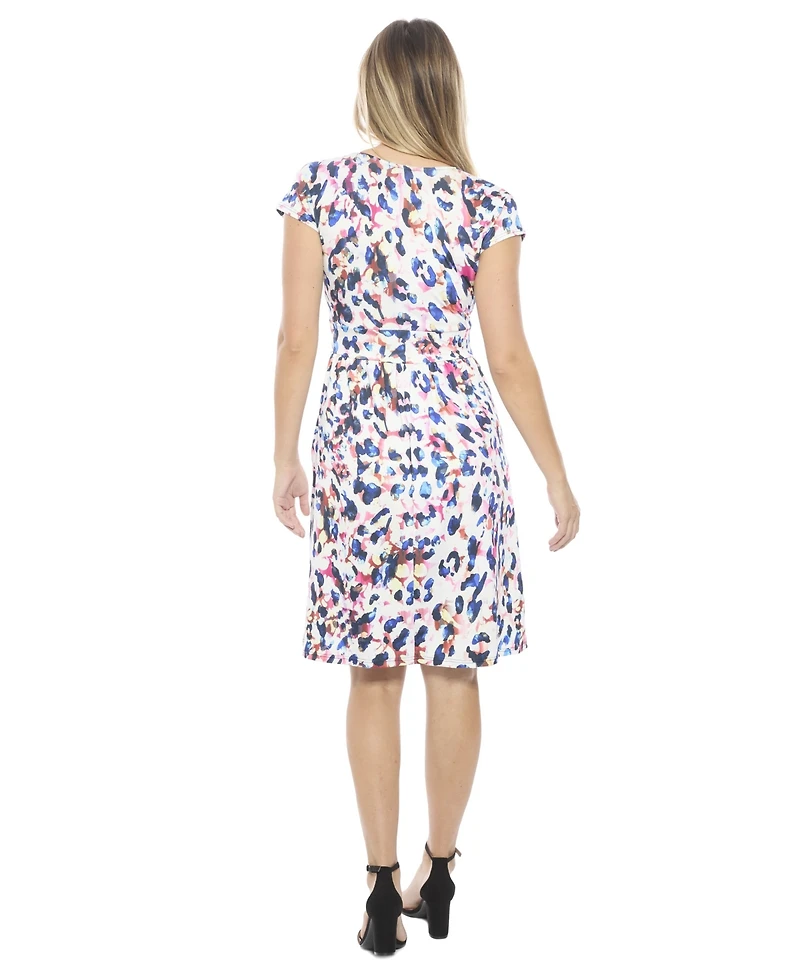 24seven Comfort Apparel Women's Abstract V-Neck Cap Sleeve Knee Length A-Line Pocket Dress
