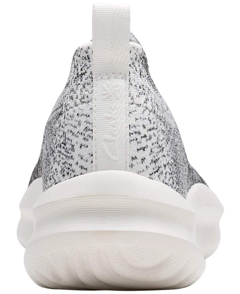 Clarks Women's Cloudsteppers Solevana Lace Round Toe Sneakers