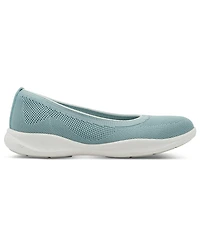 Rockport Women's Roana Slip-On Round Toe Flats