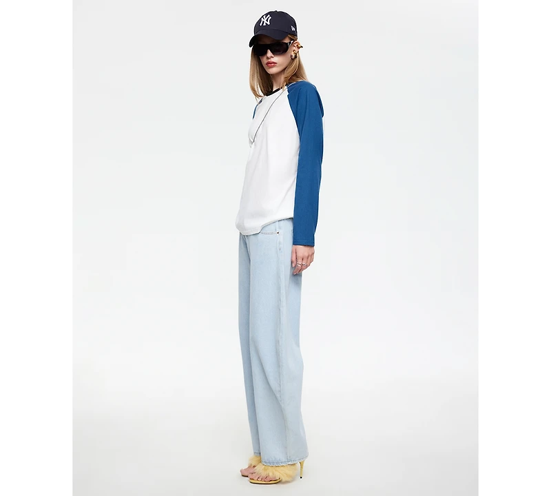 Lioness Women's Crew Neck Baseball T-Shirt