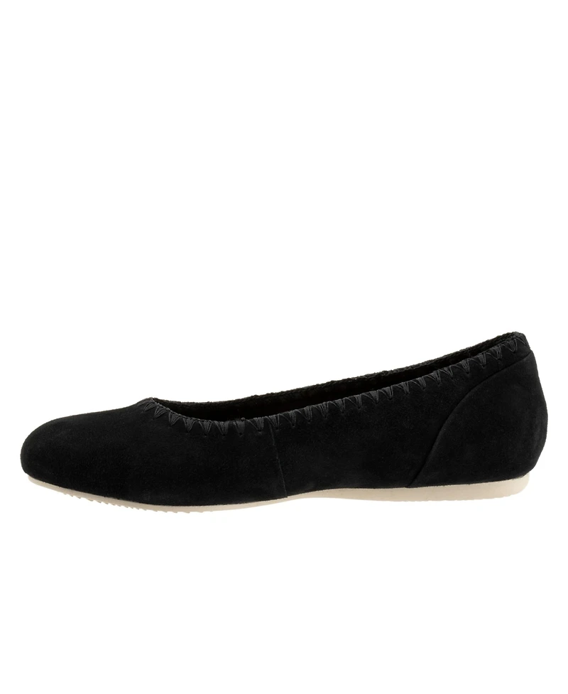 Softwalk Women's Sonoma Embroidery Flat