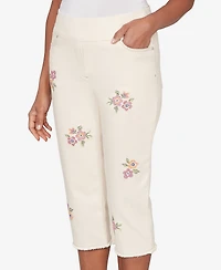 Alfred Dunner Women's Beachcomber Floral Cross Stitch Super Stretch Denim Capri Jeans