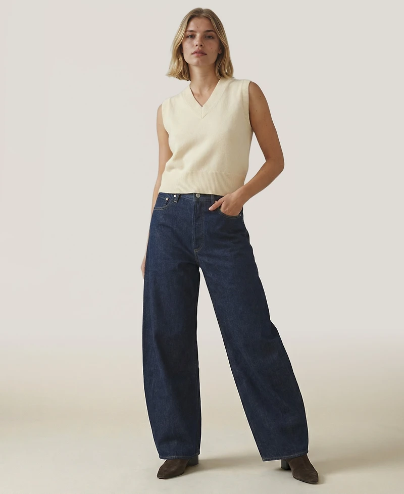 Naadam Women's V-Neck Sleeveless Vest