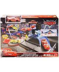 Car Disney and Pixar Cars Piston Cup Stunting Speedway Playset