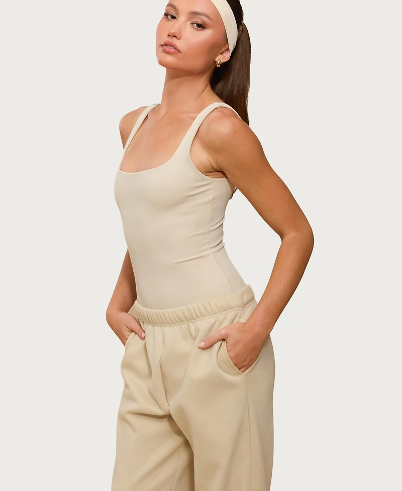 Draft - Edikted Women's Liona Square Neck Bodysuit