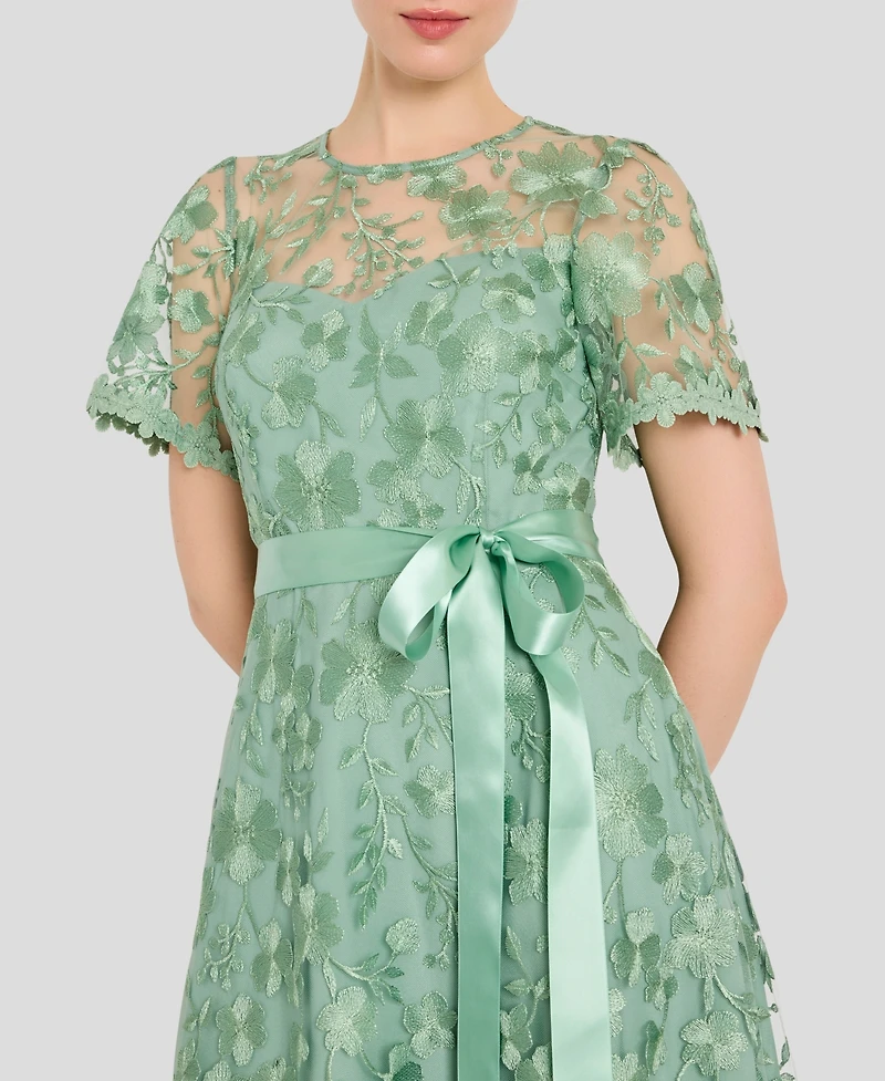 Tahari Asl Women's Short-Sleeve Embroidered Gown