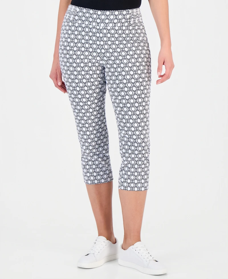 Jm Collection Petite Rivet-Trim Pull-On Capri Pants, Macy's Exclusive
