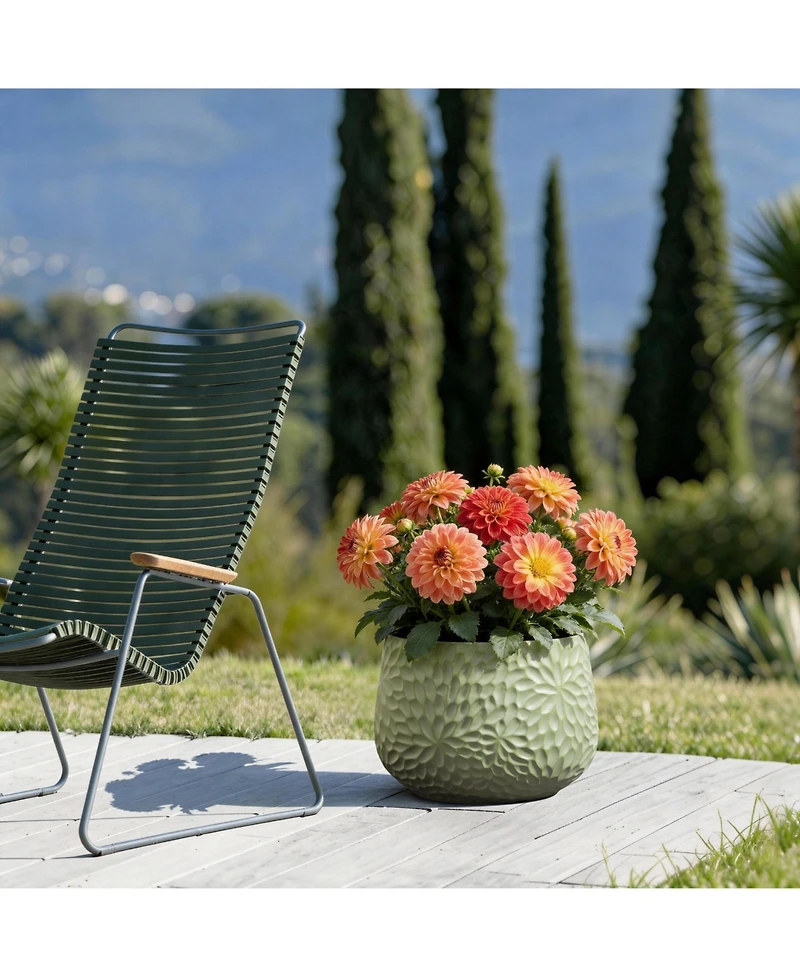 LuxenHome Leaf Embossed MgO Planter, 16.5" Textured Pot for Outdoor & Indoor