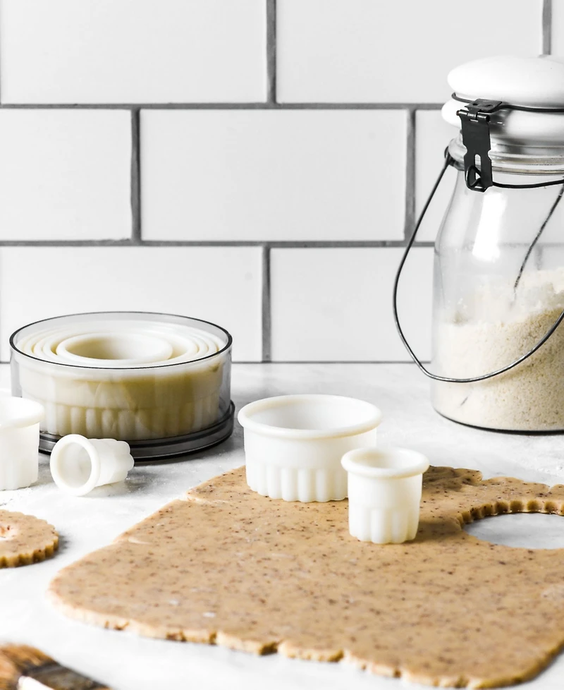 De Buyer 9-Piece Round Fluted Cutters