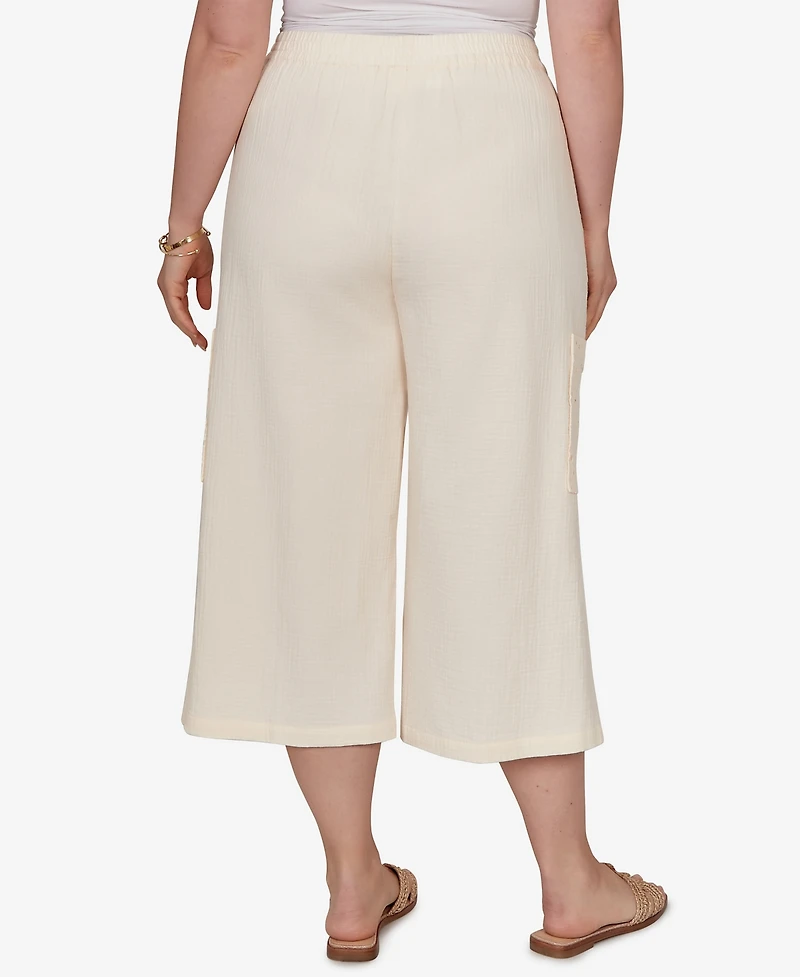 Ruby Rd. Plus Gauze Eyelet Cargo Pull-On Capri Pants