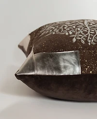 Rizzy Home Ivy Cotton Decorative Pillow, 22" x 22"