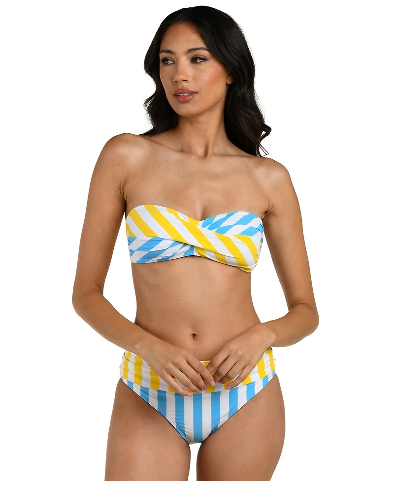 La Blanca Women's Coastal Club House Twist Front Bikini Top