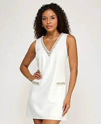 Seni & Cade Juniors' Embellished V-Neck Sleeveless Dress