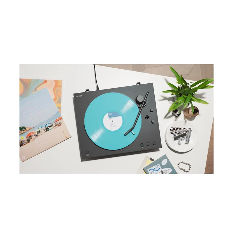 Sony Full Auto Playback Turntable with Bluetooth.