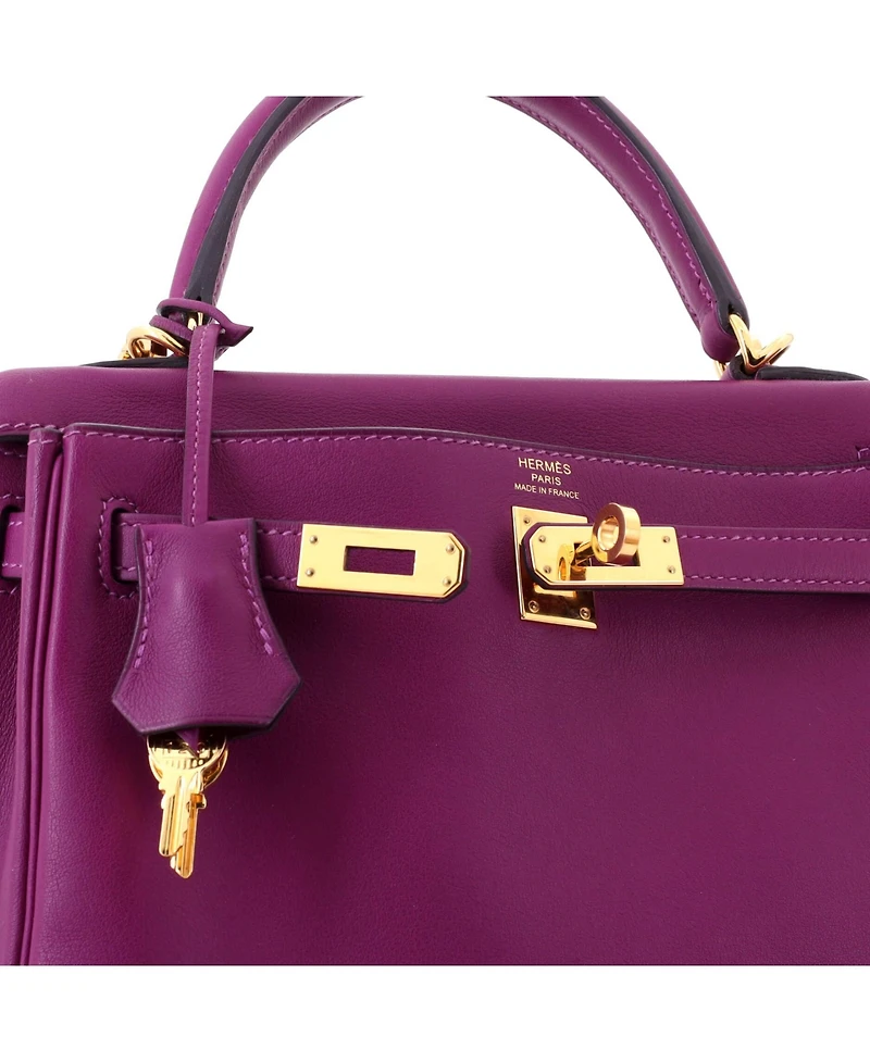 Pre-Owned HERMES Kelly 25 Handbag Purple Swift with Gold Hardware