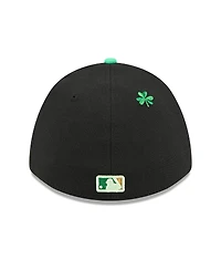 New Era Men's Black Minnesota Twins 2026 St. Patrick's Day 39THIRTY Flex Hat