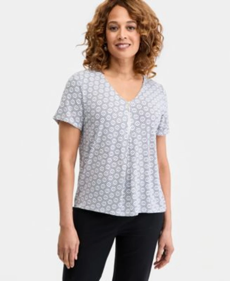 Jm Collection Womens Printed Front Zipper V Neck Top Macys Exclusive