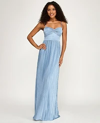 Seni & Cade Juniors' Pleated Sweetheart Neck Gown