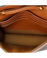 Pre-Owned Celine Margo Triomphe Wallet on Chain Triomphe Coated Canvas