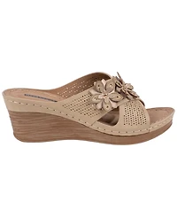 Gc Shoes Women's Nylie Floral Slip-On Wedge Sandals