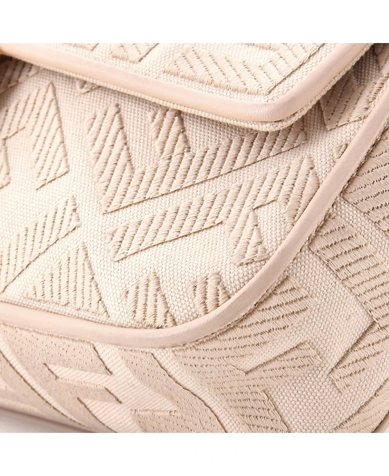 Pre-Owned Fendi Medium Baguette Nm Bag Zucca Embroidered Canvas