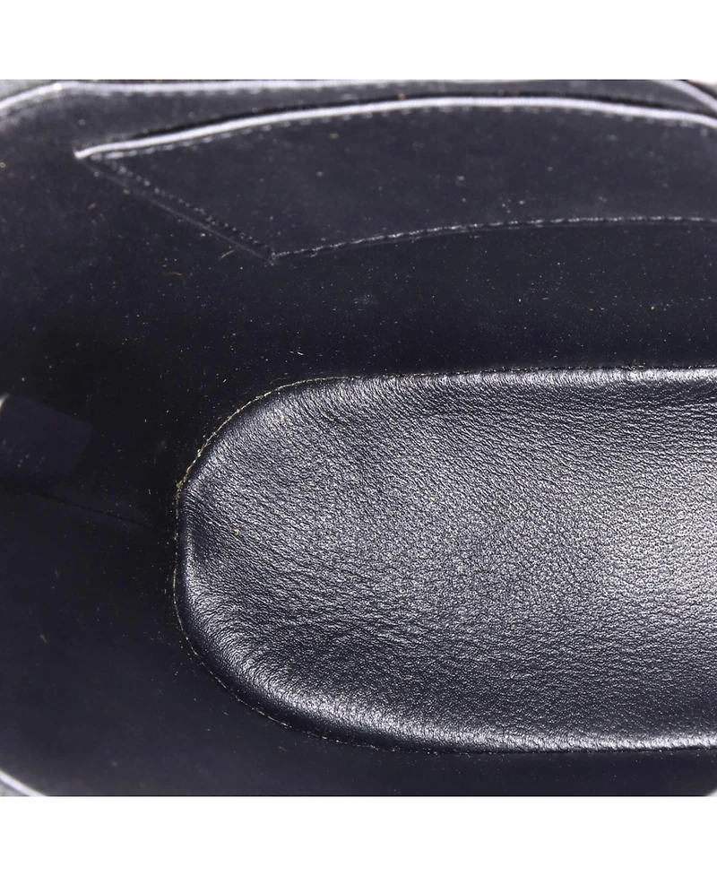 Pre-Owned Celine Vertical Zip Messenger Embossed Leather