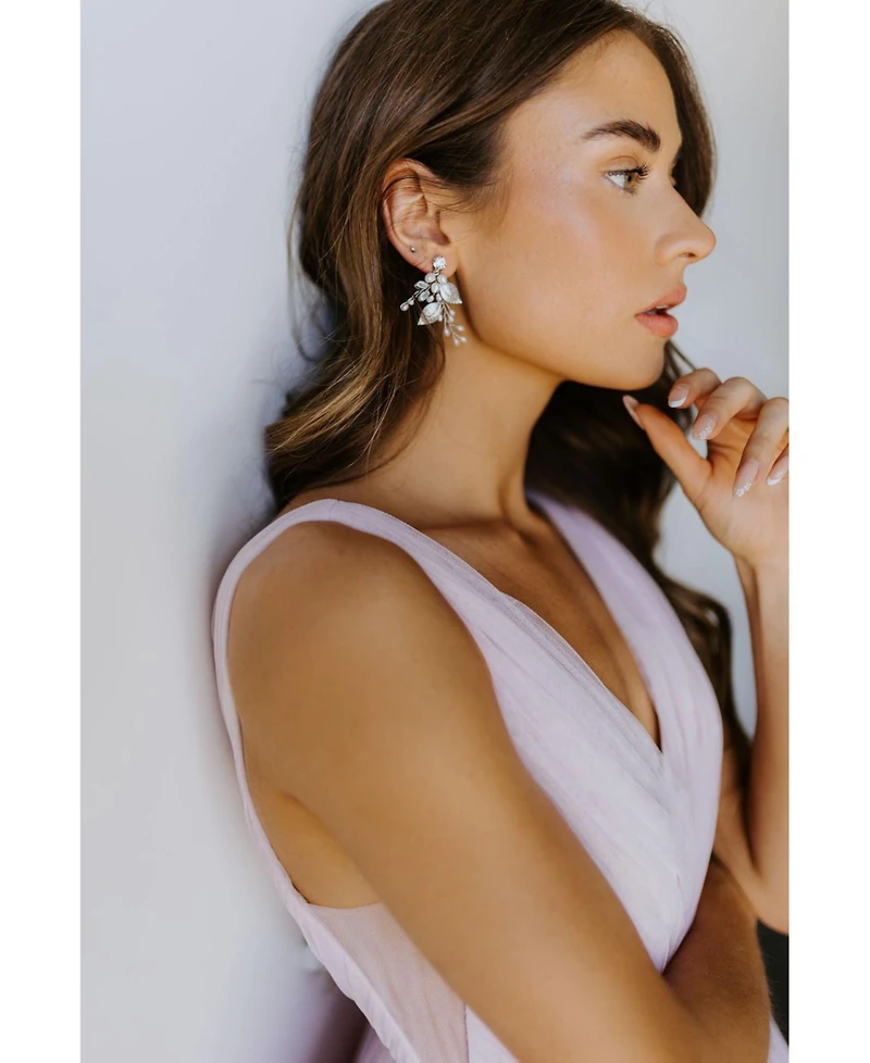 Untamed Petals Ryann Freshwater Pearl Drop Earrings