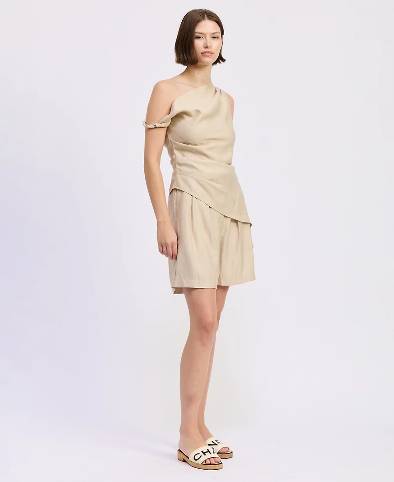 En Saison Women's Selma Mid-Rise Pleated Shorts