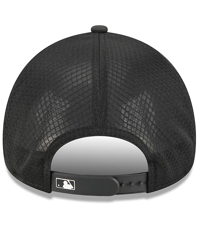 New Era Men's Black San Francisco Giants 2026 Batting Practice Alternate Apex 9FORTY Adjustable Hat