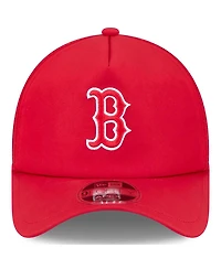 New Era Men's Red Boston Red Sox 2026 Batting Practice Apex 9FORTY Adjustable Trucker Hat