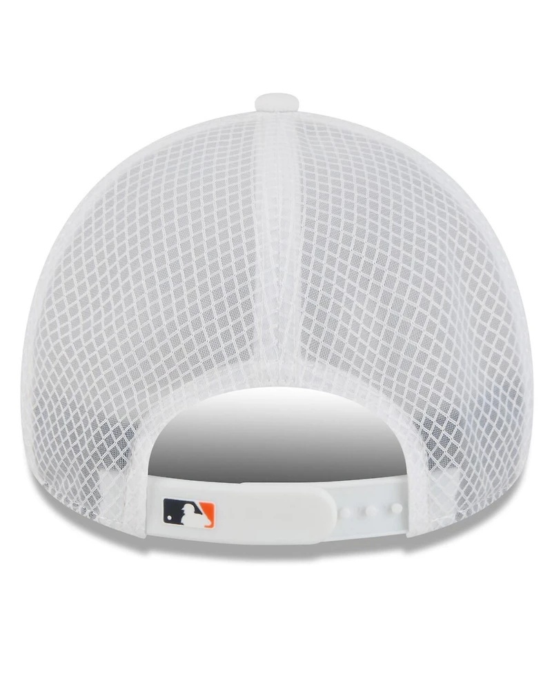 New Era Men's White Detroit Tigers 2026 Batting Practice Apex 9FORTY Adjustable Trucker Hat