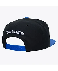Mitchell & Ness Men's Black Toronto Maple Leaf's Legendary Home Snapback Hat