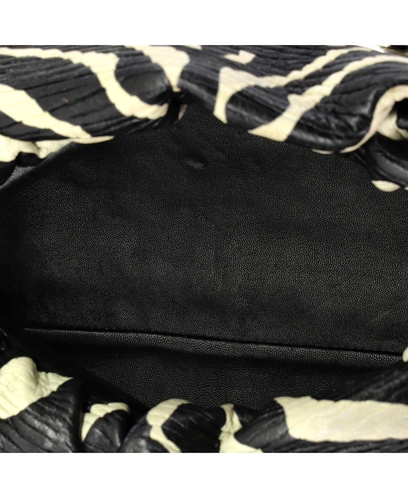 Pre-Owned Bottega Veneta The Chain Pouch Printed Textured Leather