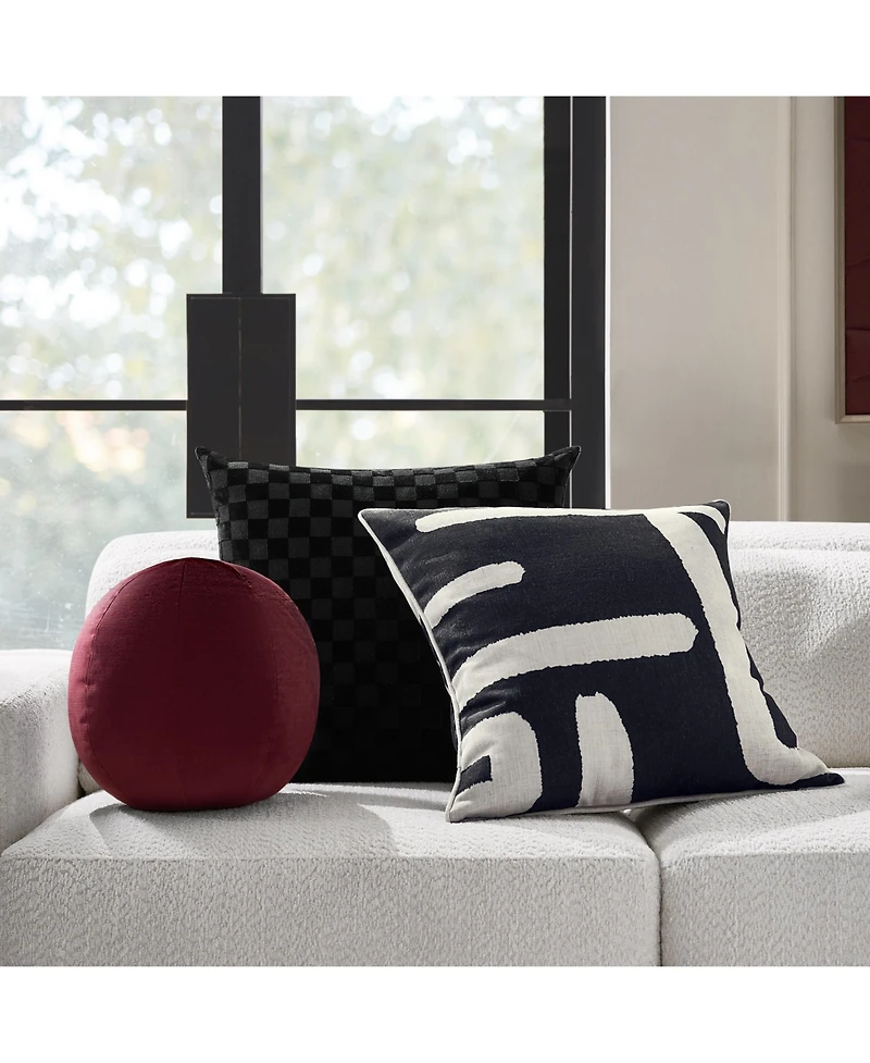 Rian Dual Side Pillow 22"