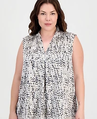 Kasper Plus V-Neck Front-Pleat Top