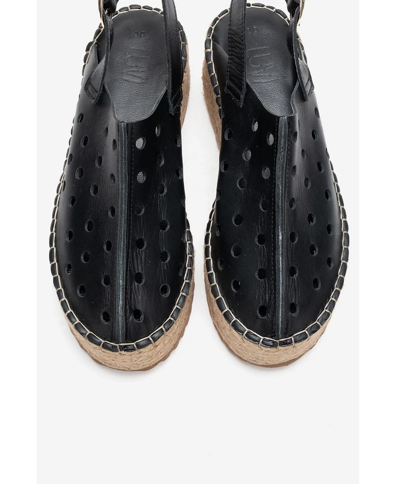 Forever & Always Shoes Women's Fraga Leather Wedge Sandal