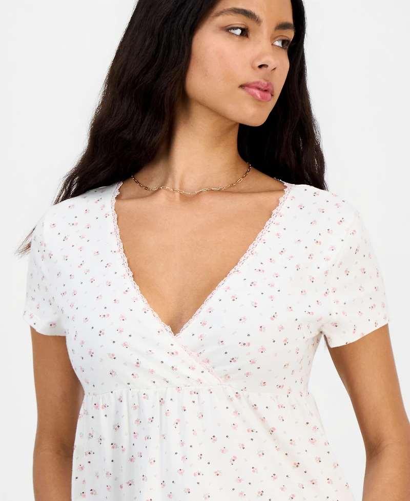 Hippie Rose Juniors' Surplice-Neck Babydoll Top