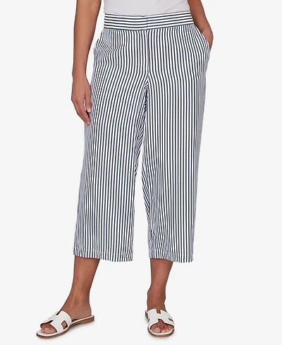 Ruby Rd. Petite Striped Seersucker Fly-Front Capri Pants