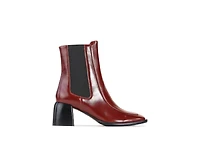 Eos Footwear Women s Leather Chelsea Boot
