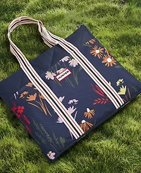 Hunter Designer Outdoor Blanket with Easy Carry Handles Tote Bag, 60" x 72"