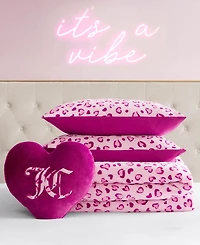Juicy Couture Plush Reversible Leopard Hearts 4-Pc. Comforter Set, King