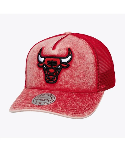 Mitchell & Ness Men's Red Chicago Bulls Gameday Snow Wash Adjustable Trucker Hat